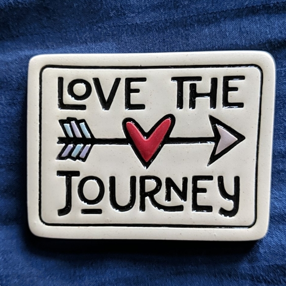 Magnet - Picture 1 of 4